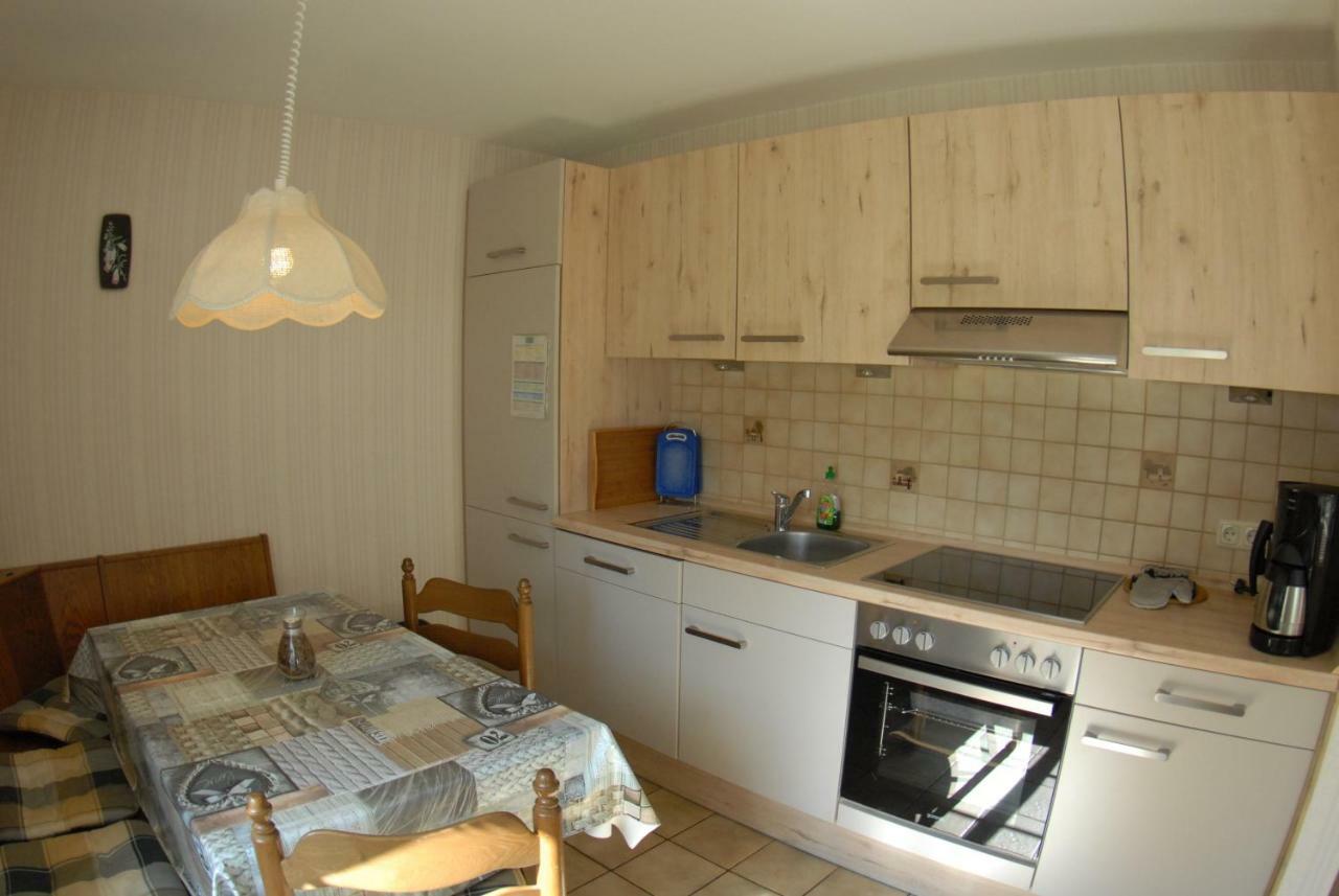 Hof Olde Warft Apartment Oldenswort Bagian luar foto